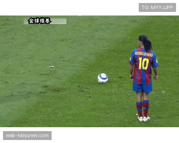 人墙规则：防守方排人墙时必须距离球至少9.15米，否则判罚重踢