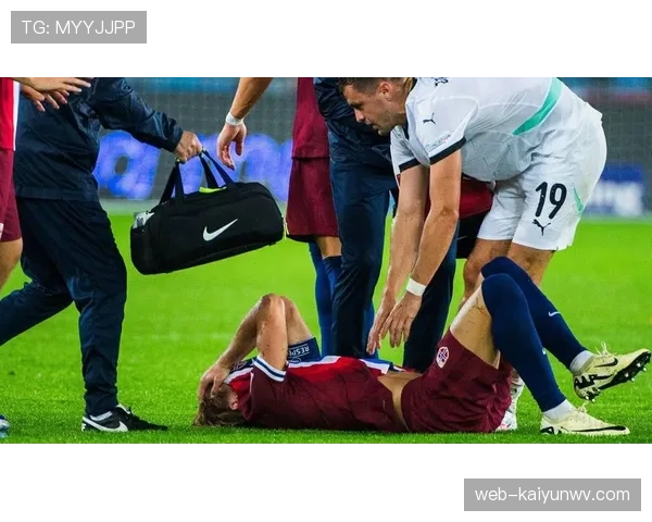 厄德高本赛季直塞更频繁撕裂防线，如何主导阿森纳传球节奏？